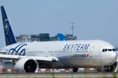 Air France passengers bound for Shanghai spent three days in Siberia