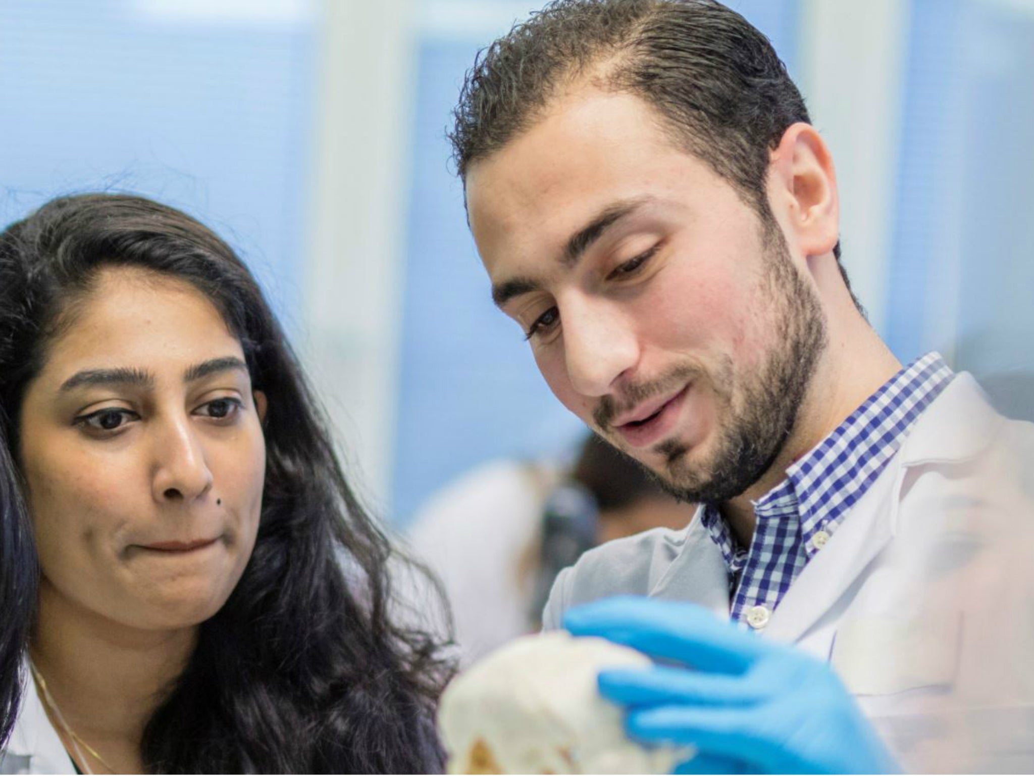 Refugee dentist Rawad Qaq pledges to help fix Syria after his graduation