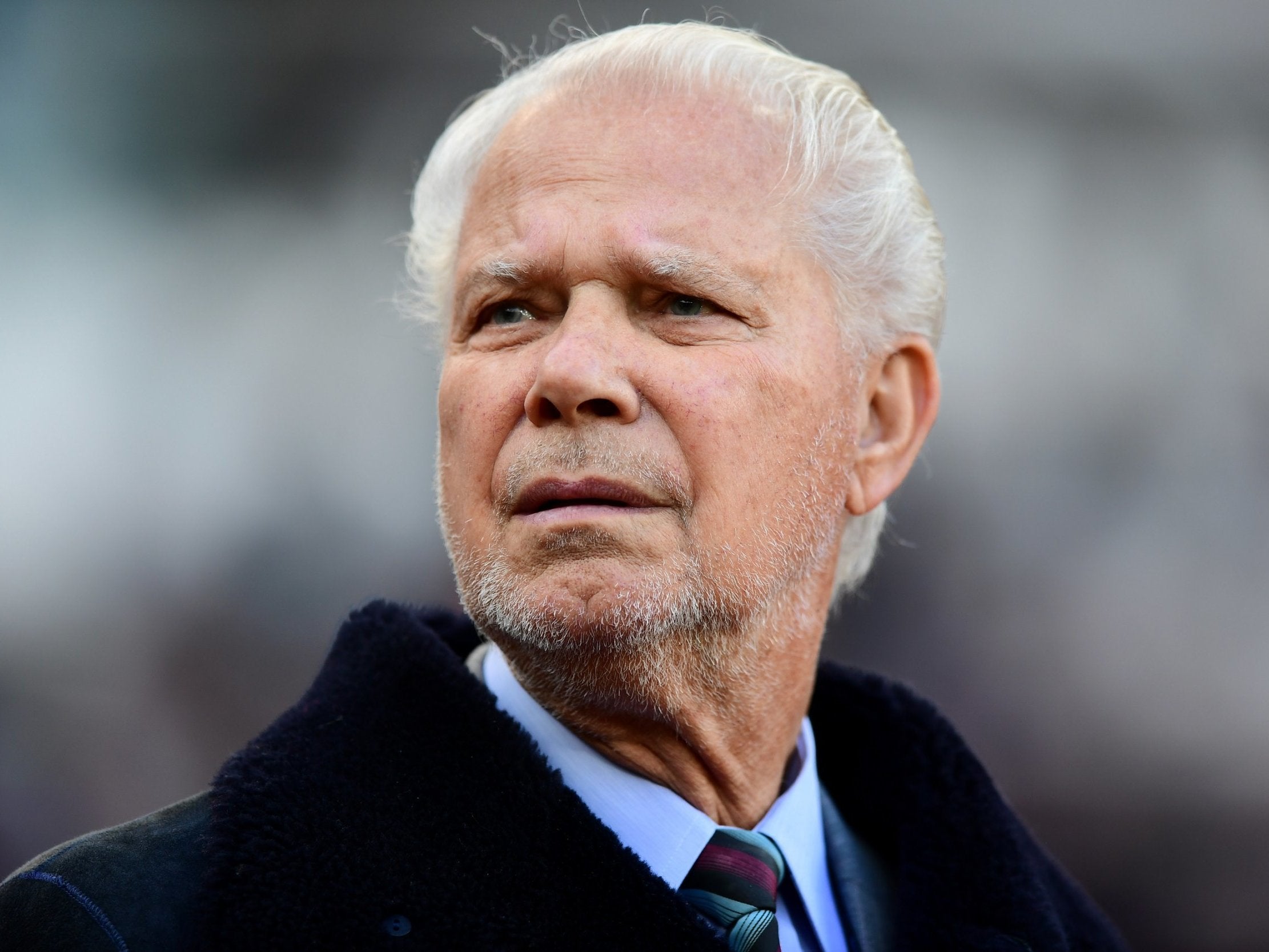 West Ham co-owner David Gold has apologised for ‘liking’ the tweet