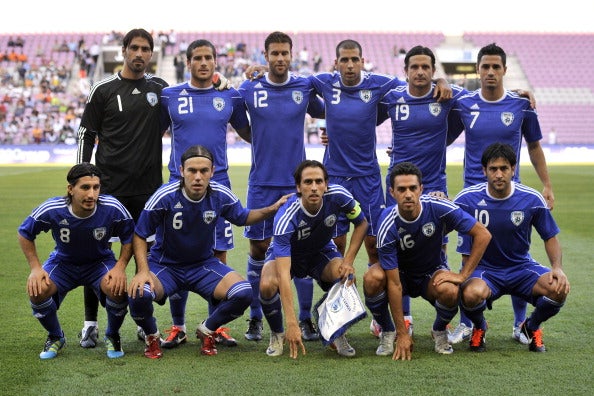 Hemed with the Israeli national team in 2011 featuring Yossi Benayoun and Beram Kayal