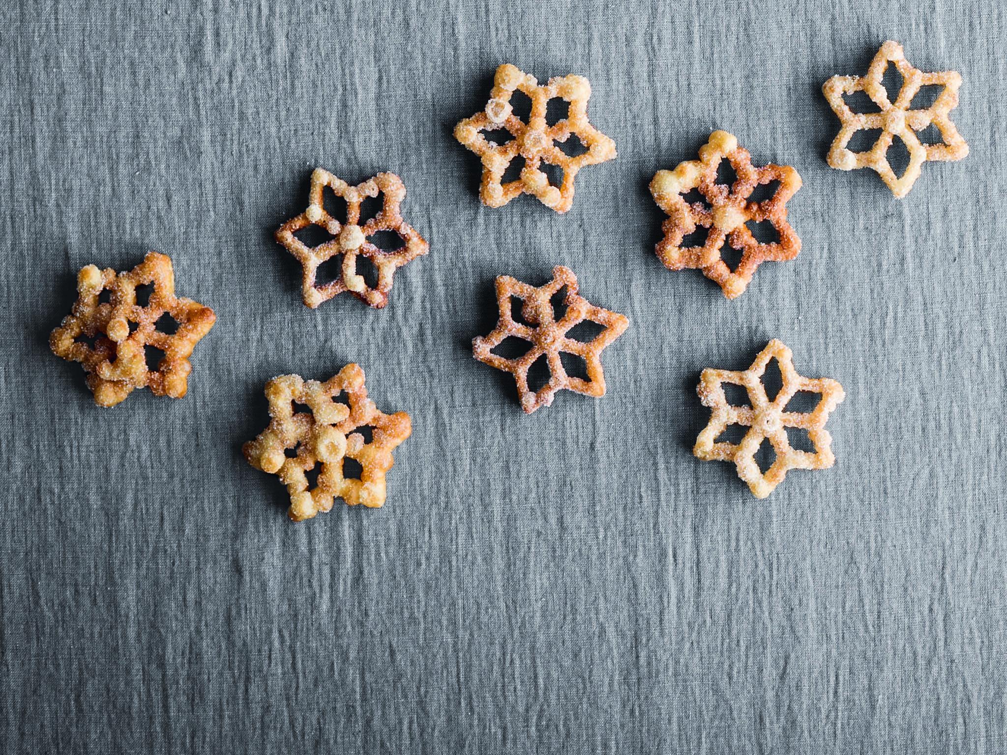 &#13;
Anecdotes, line drawings and photography help you become a master of Scandinavian sweets (Nordic Baking)&#13;