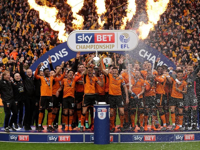 Wolverhampton Wanderers celebrate winning the 2017/18 Sky Bet Championship