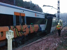 Passengers trapped as landslide causes deadly train crash in Barcelona
