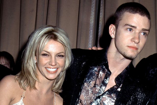 Justin and Britney used to date and performed together at the Disney School in Orlando, Florida