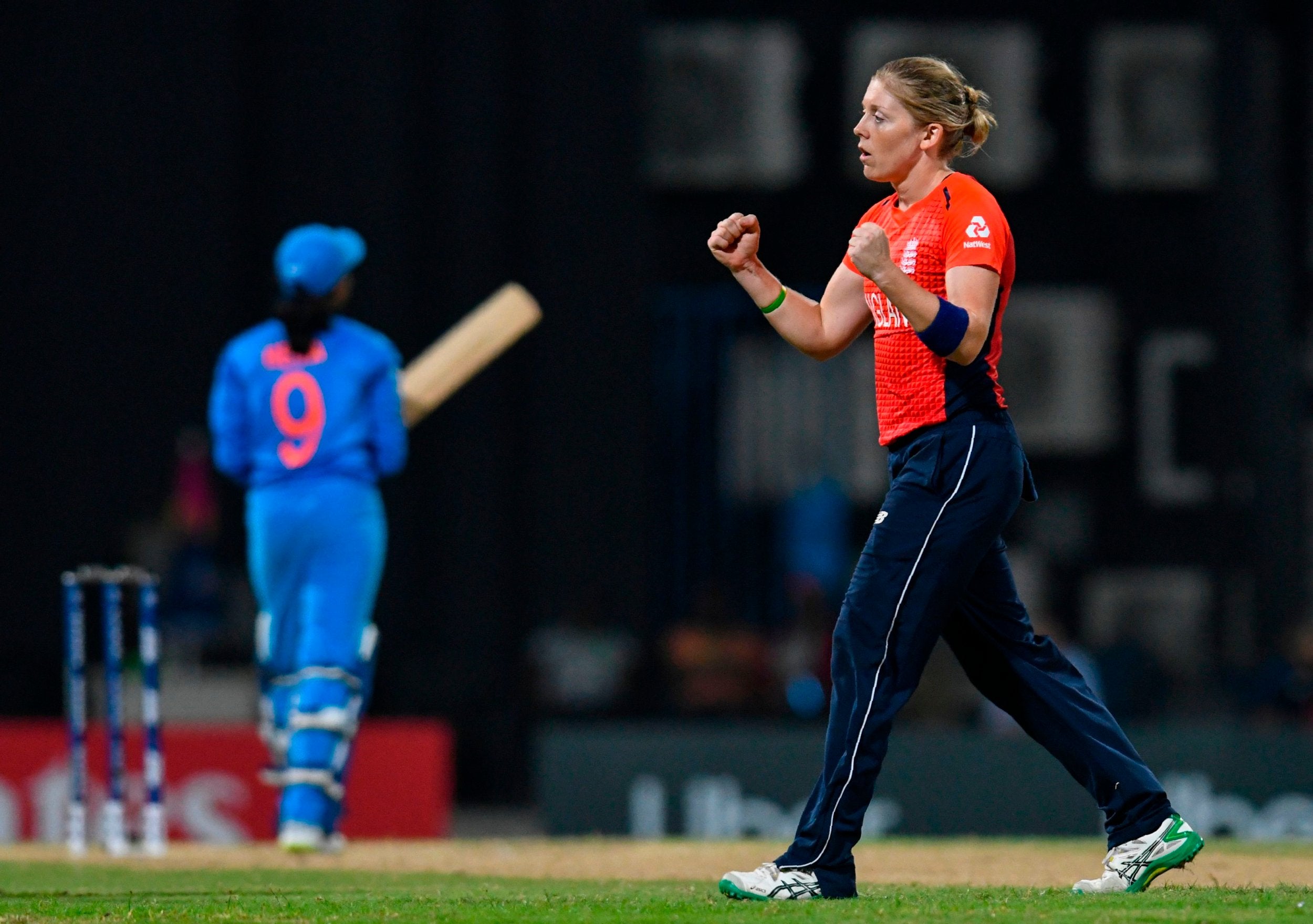 Heather Knight celebrates the dismissal of Dayalan Hemalatha