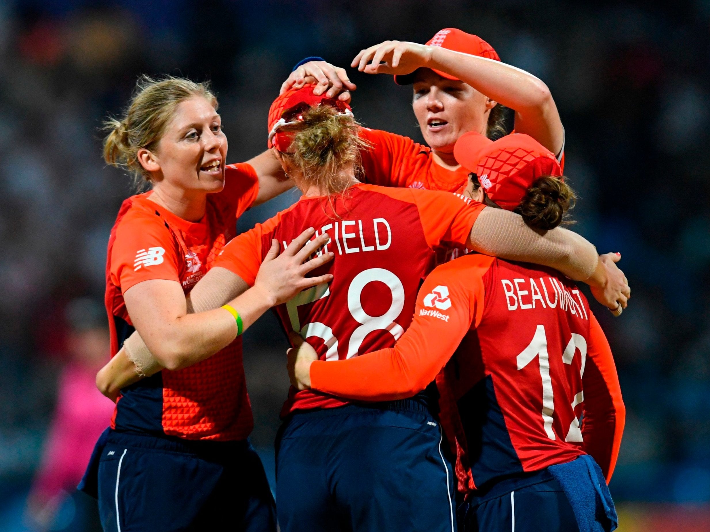 Women's World Twenty20 England beat India to set up final with