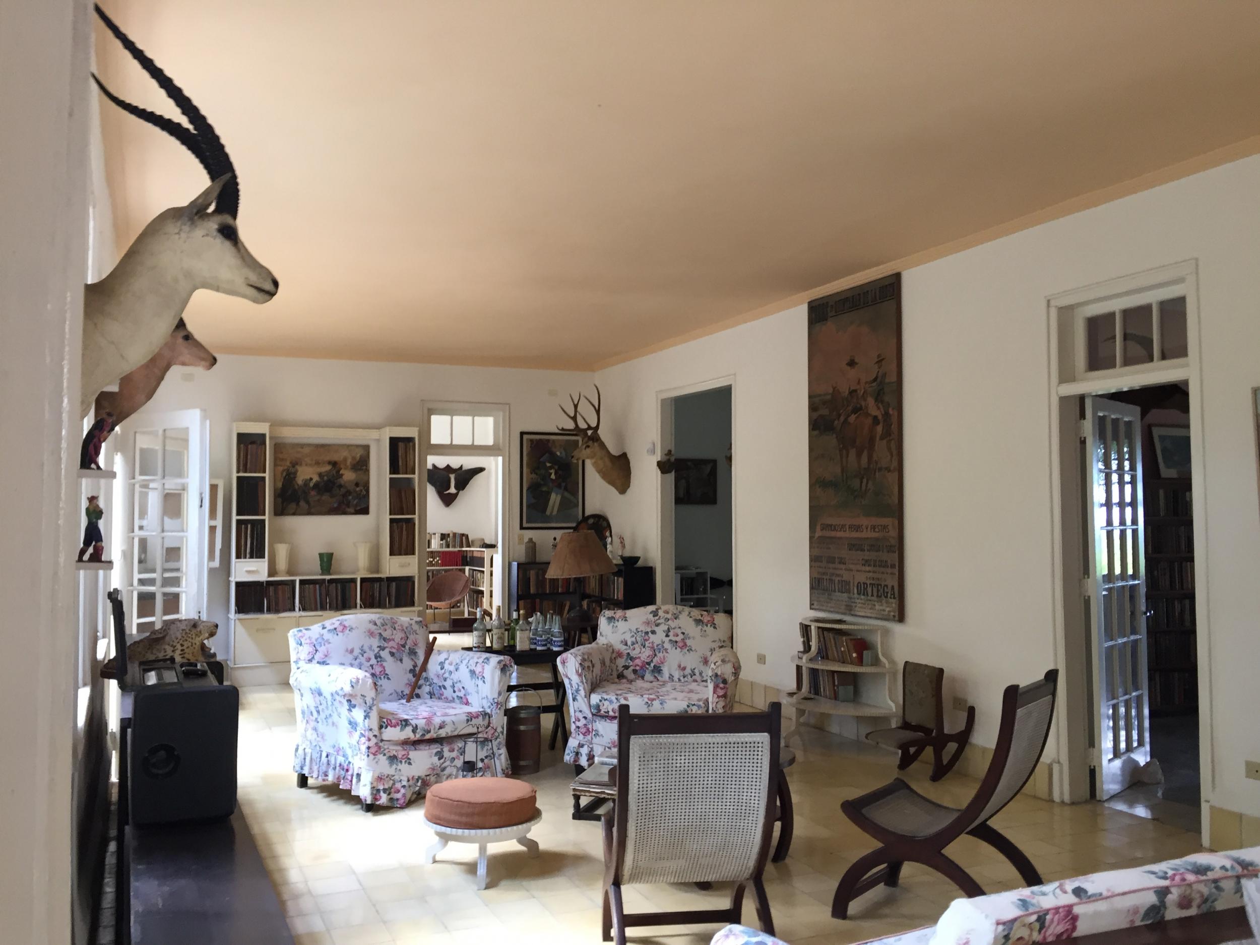 Hemingway settled permanently at Finca Vigia