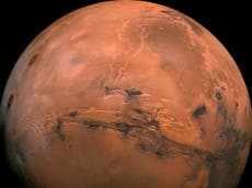 Mars flowed with huge rivers relatively recently, scientists say
