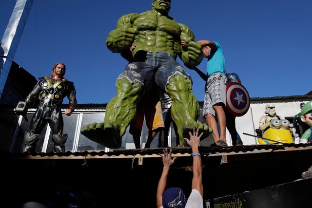 A life-size statue of the Incredible Hulk is put on display in memory of his creator, Stan Lee, who died earlier this month