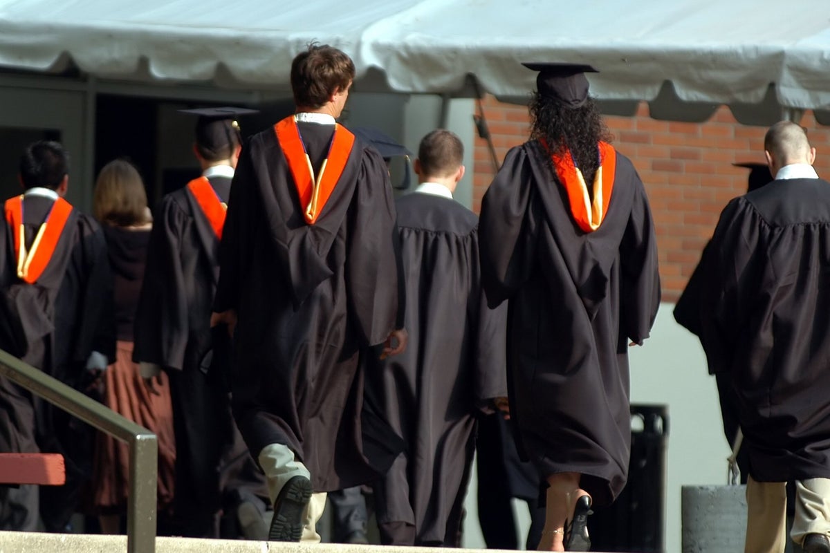 University leaves men in some subjects 'worse off' than peers without ...