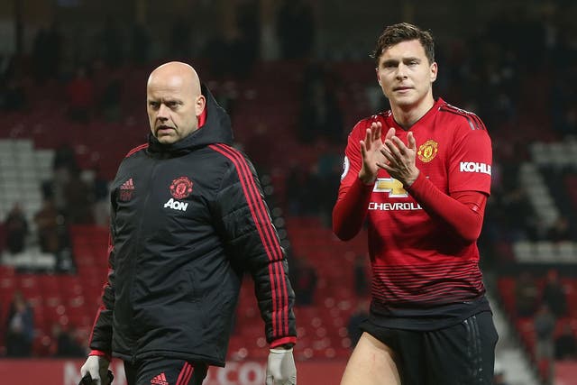 Victor Lindelof played on with an injury against Crystal Palace