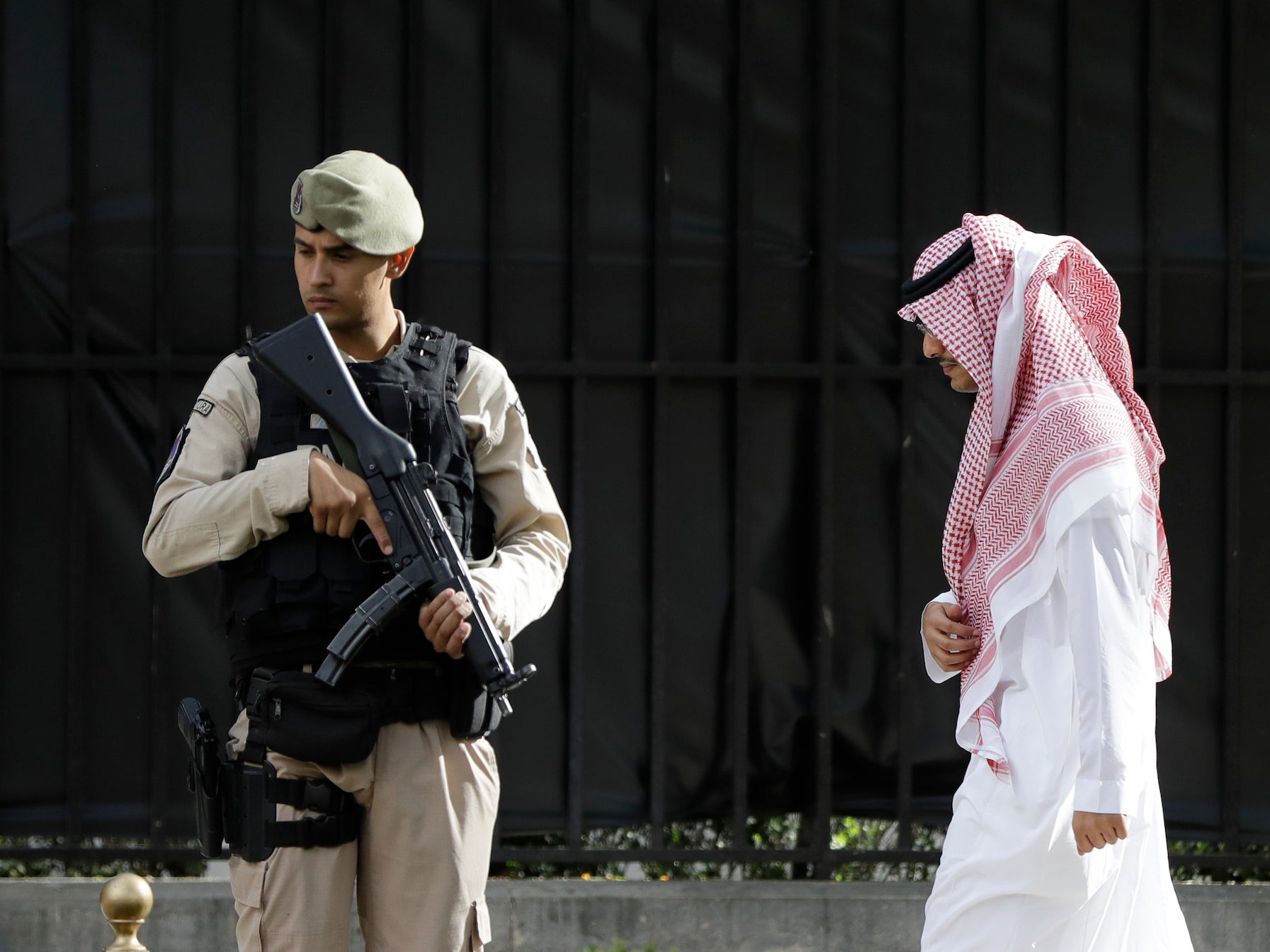 A border police officer guards the entrance to the Saudi embassy in Buenos Aires, Argentina