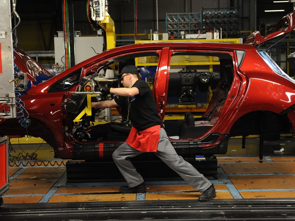 Brexit uncertainty blamed as UK car manufacturing drops 9.8%