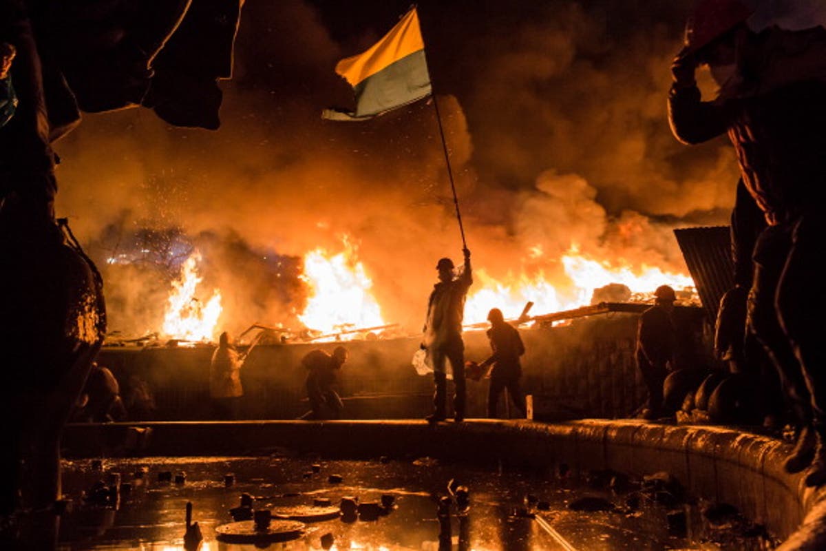 Ukraine war latest: Zelensky warns of ‘third world war’ if Russia talks fail as art school bombed