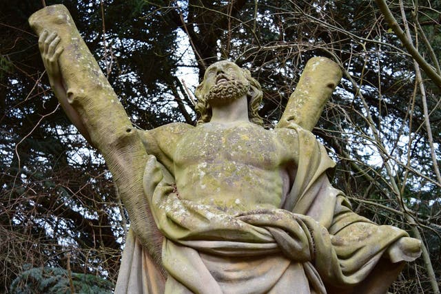 The statue of Scotland's patron saint which is missing its left hand