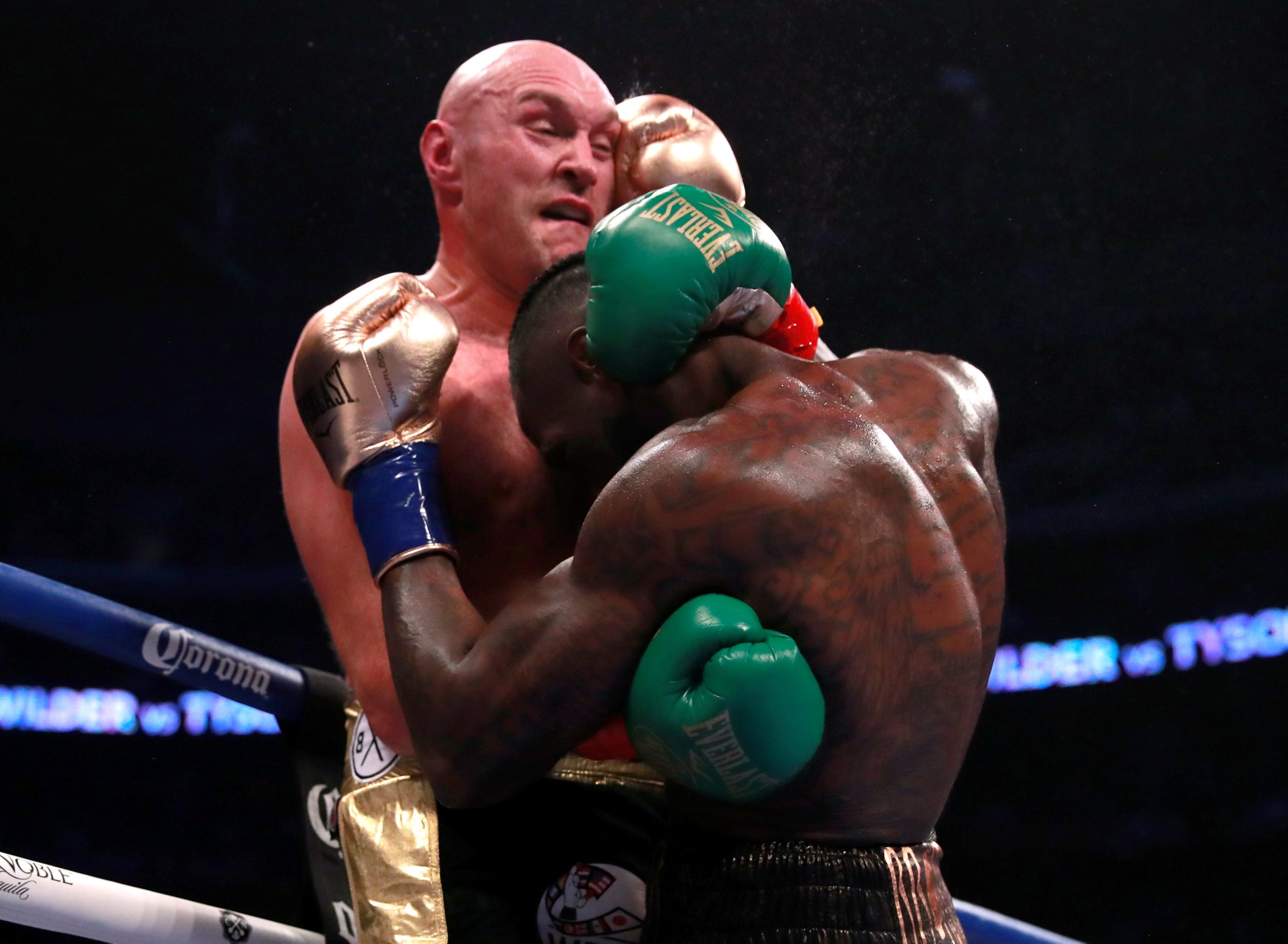 Tyson Fury vs Deontay Wilder result: Heavyweight rivals battle to