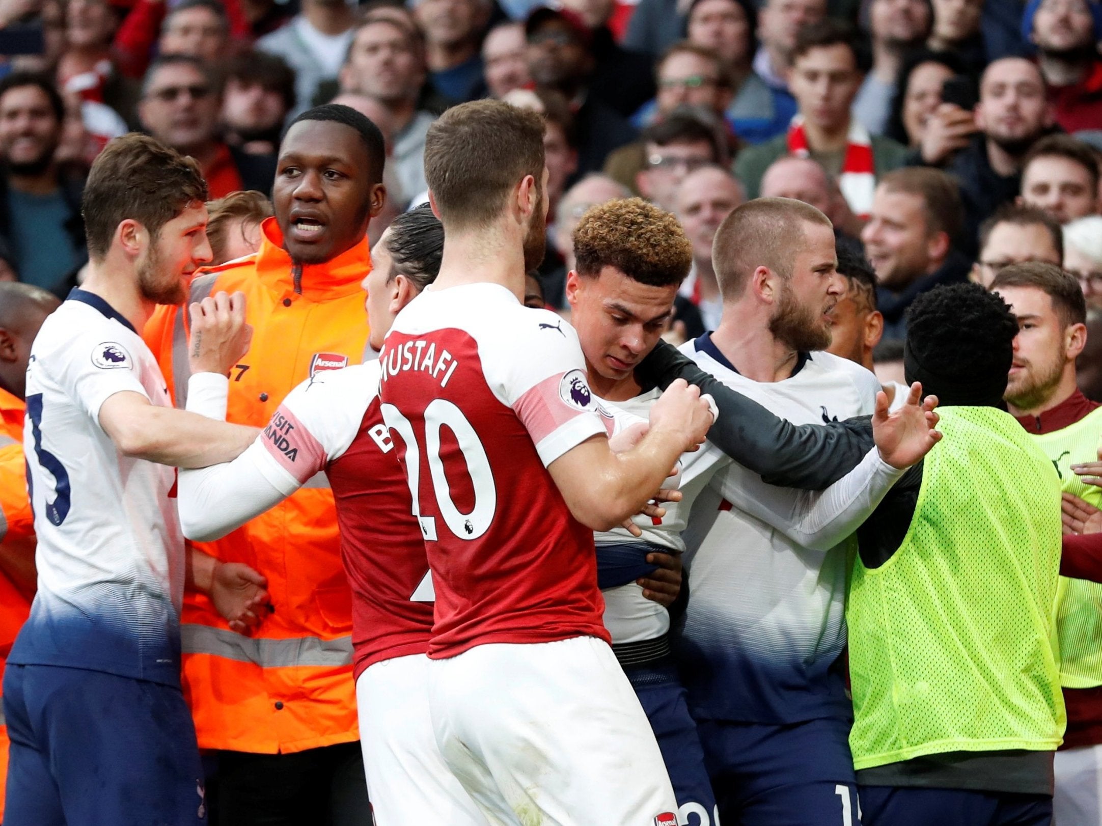 Image result for Arsenal+Tottenham+fracas