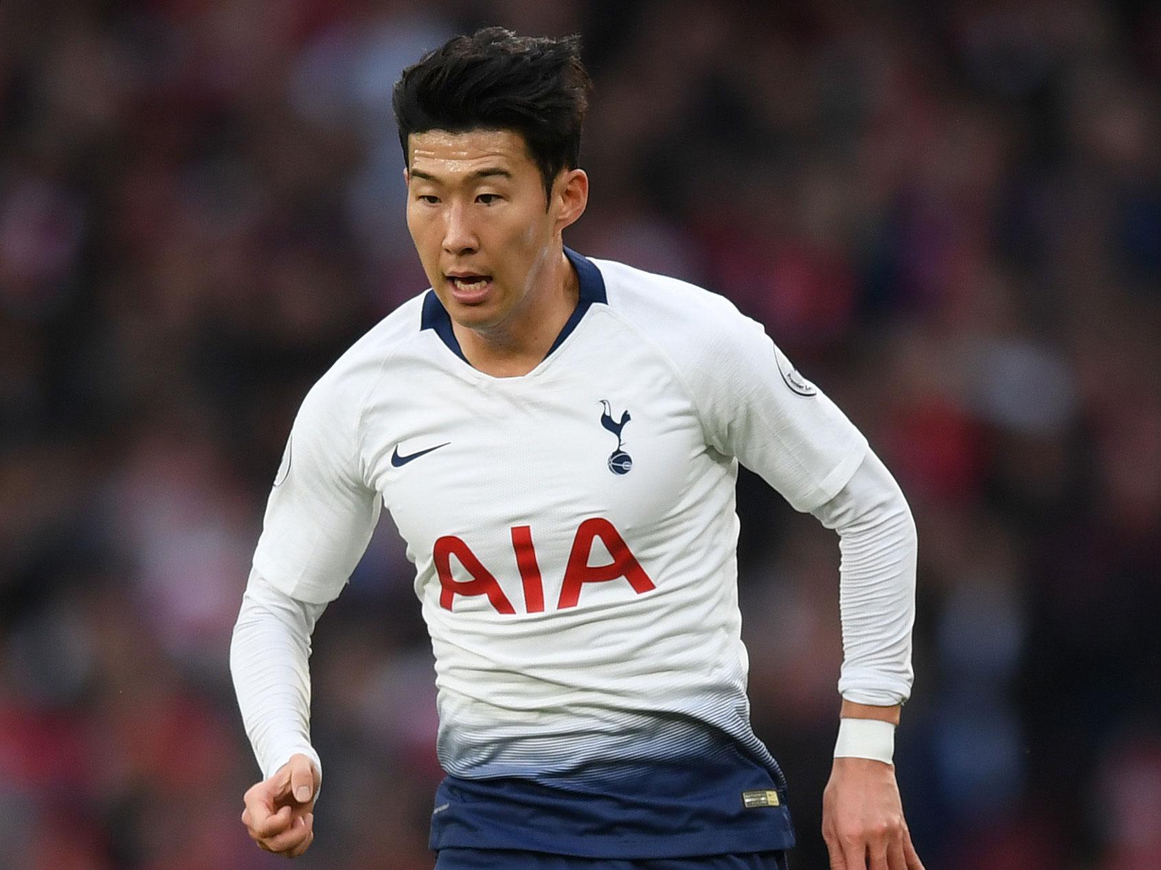 <b>Opponent:</b> Burnley (H) 
<br><b>Price:</b> £8.5m 
<br><b>Ownership:</b> 6.5%