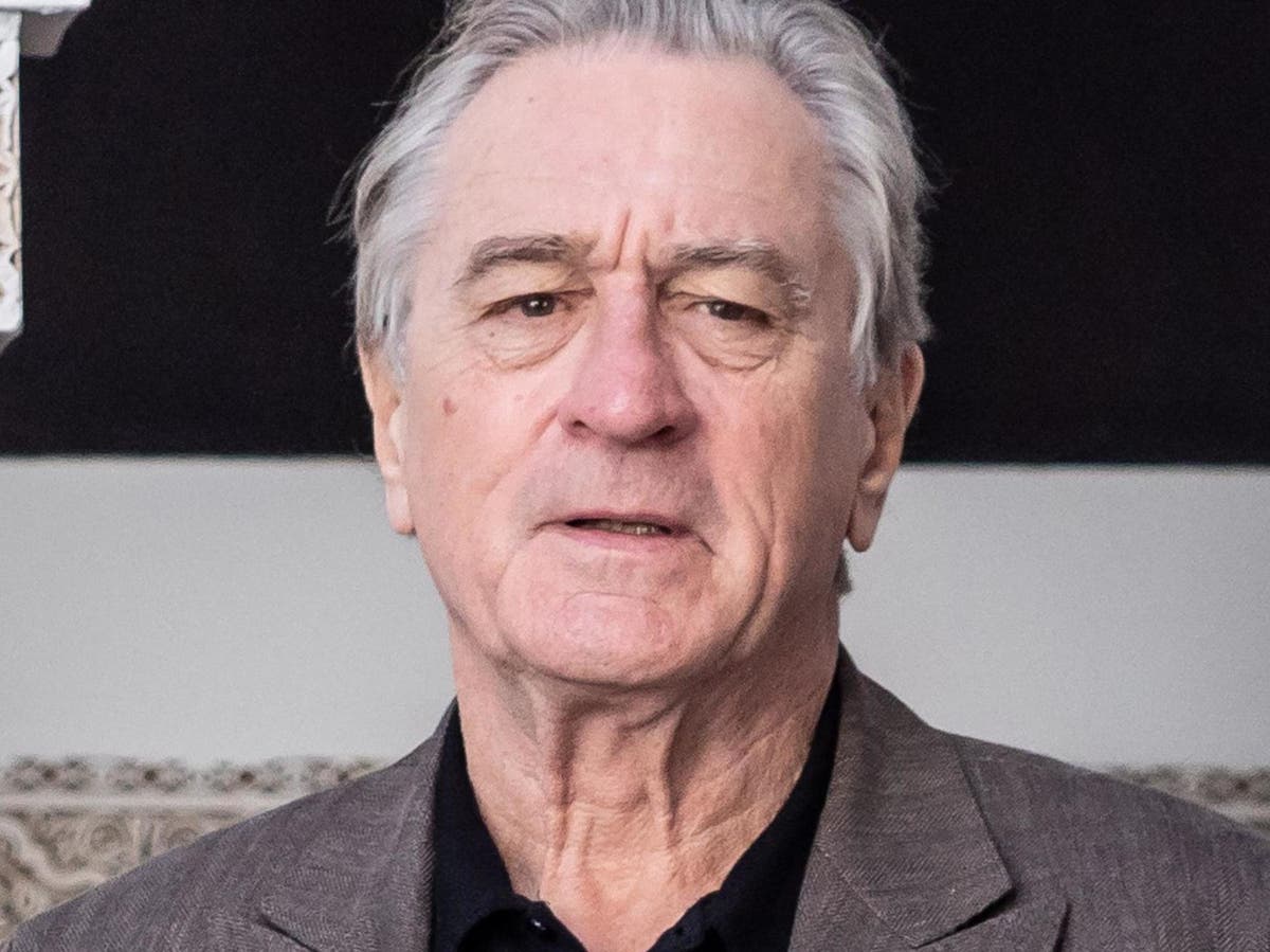 Robert De Niro calls Trump a 'racist' and compares him to Hitler and ...