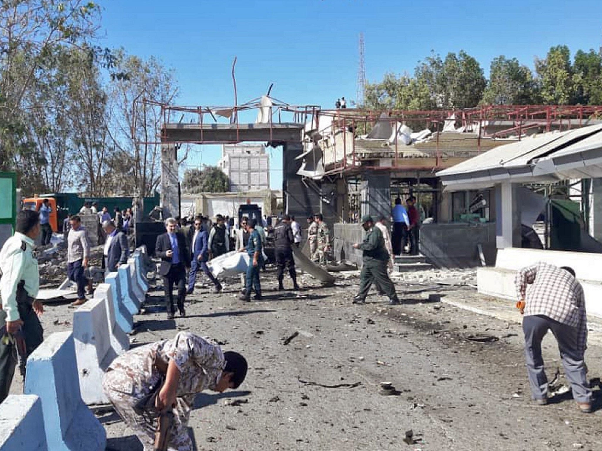A suicide car bomber killed at least two outside the police headquarters in the port city of Chabahar in restive southeastern Iran on 6 December, 2018