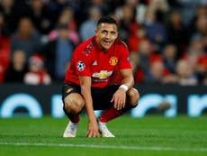 Sanchez leaves United to fly home and continue injury recovery
