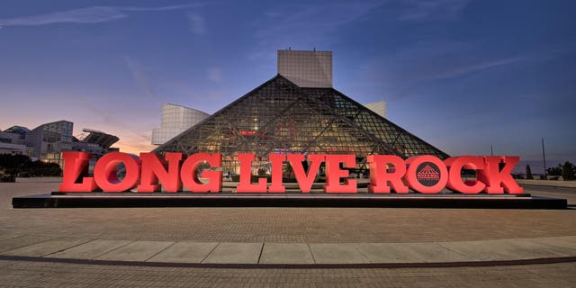 The Rock & Roll Hall of Fame is located in Cleveland, Ohio.
