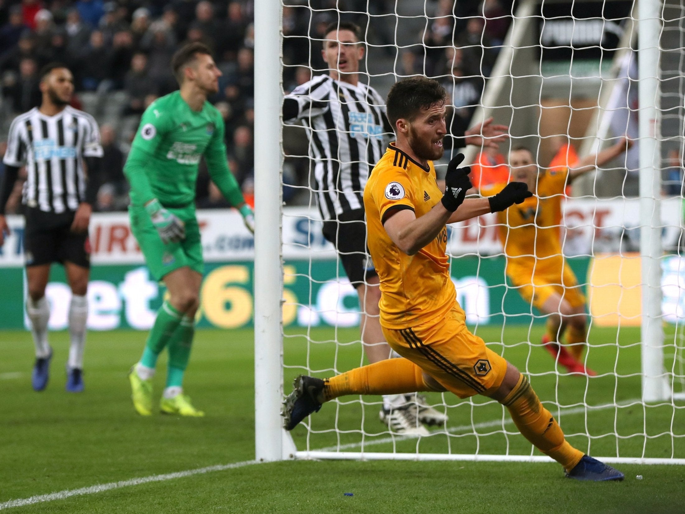 Matt Doherty grabs the late winner for Wolves