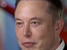 Elon Musk tearfully claims Tesla can’t review his tweets