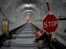 Crossrail to be delayed indefinitely as project needs extra £1.7bn