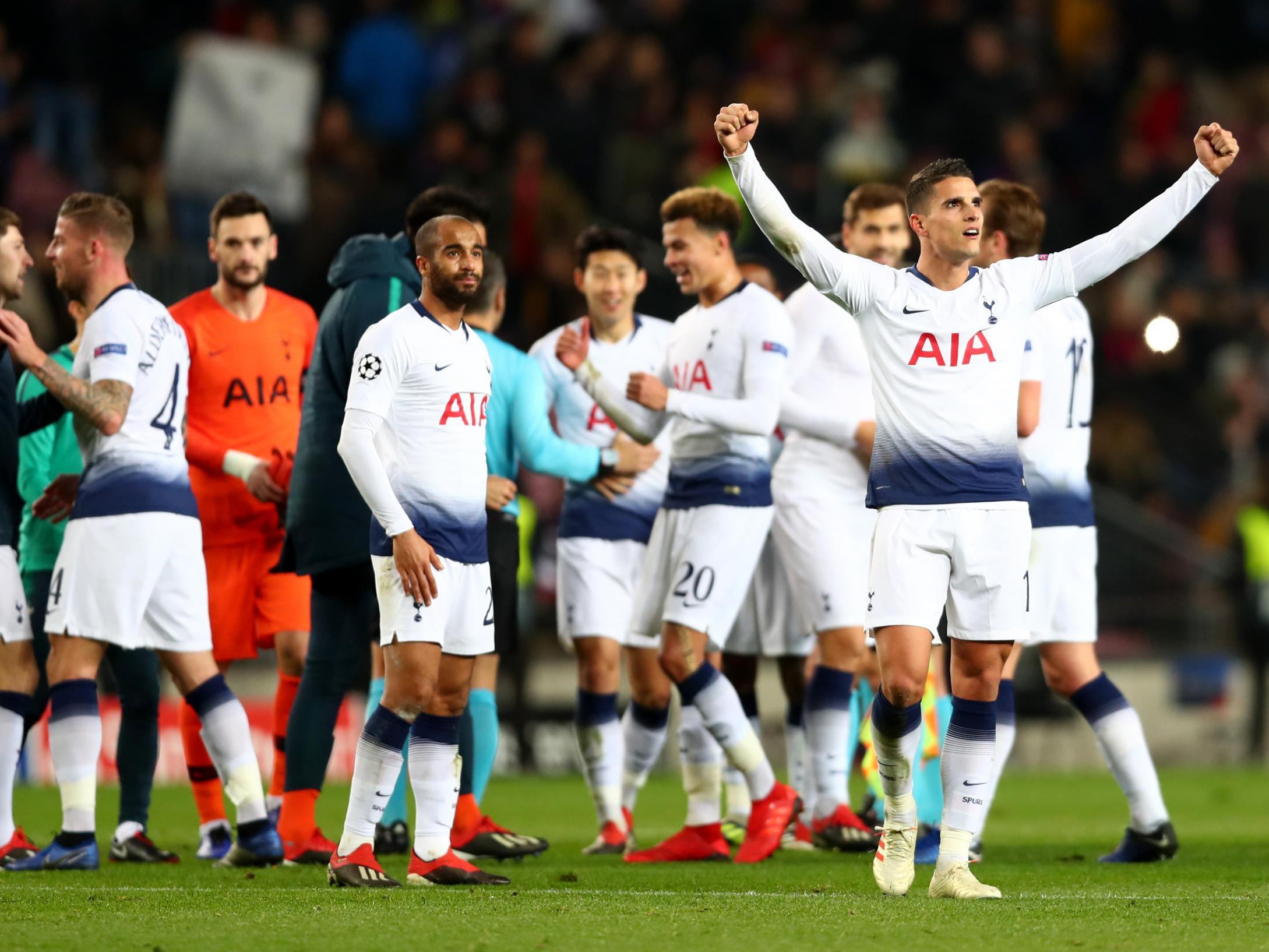 Tottenham celebrate their progress to the last 16