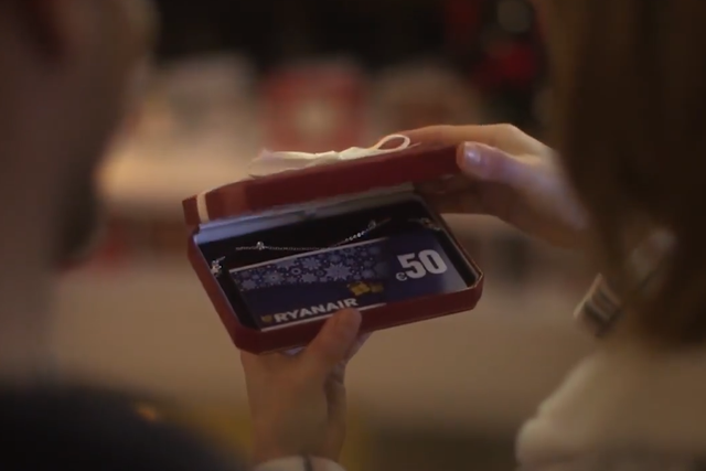Ryanair's Christmas advert is promoting the airline's vouchers