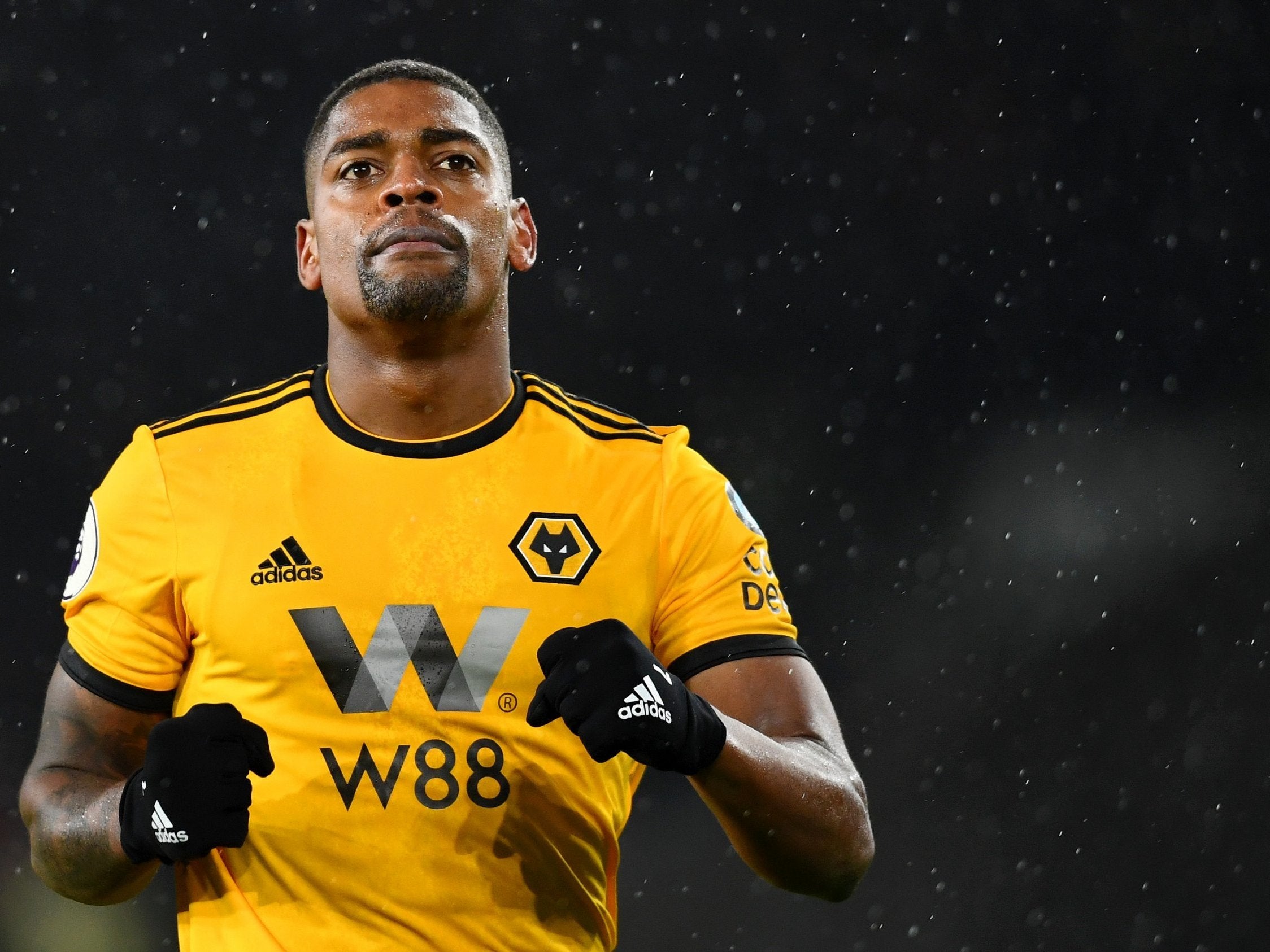 Ivan Cavaleiro added another goal with seconds to spare