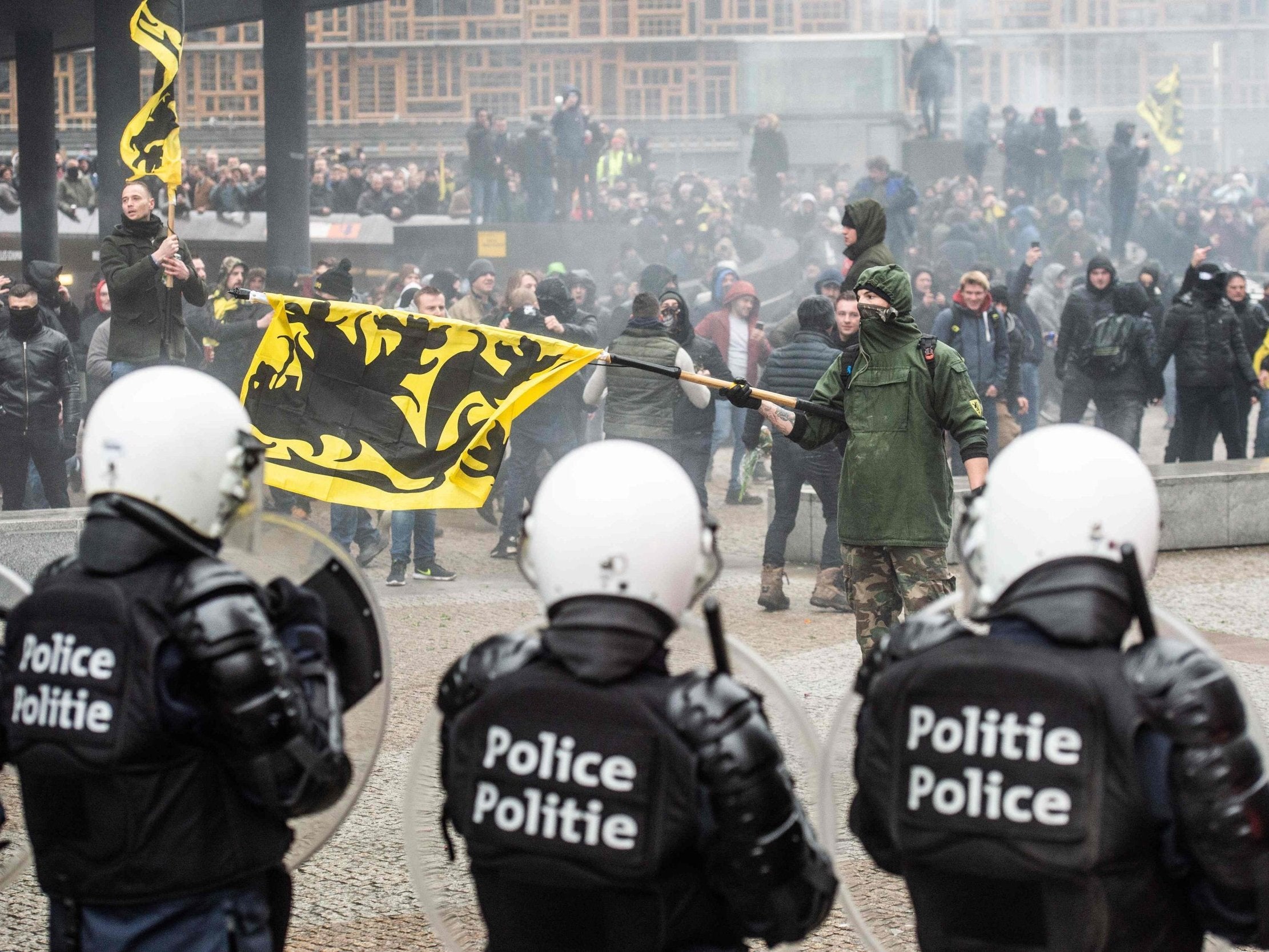 Demonstrators waved Flemish flag at rally in Belgian capital