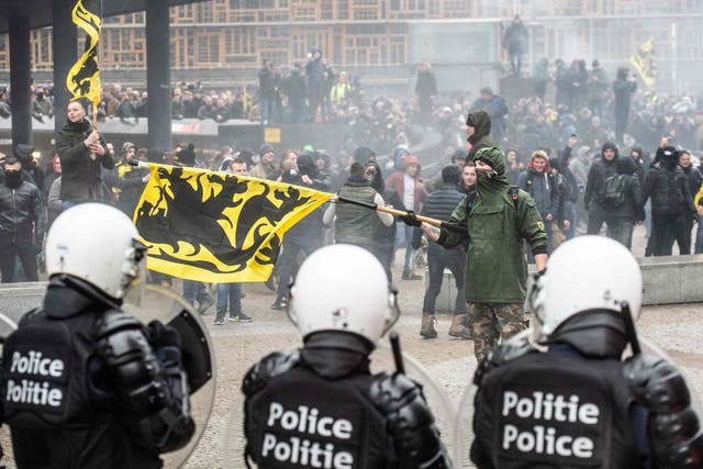 Demonstrators waved Flemish flag at rally in Belgian capital