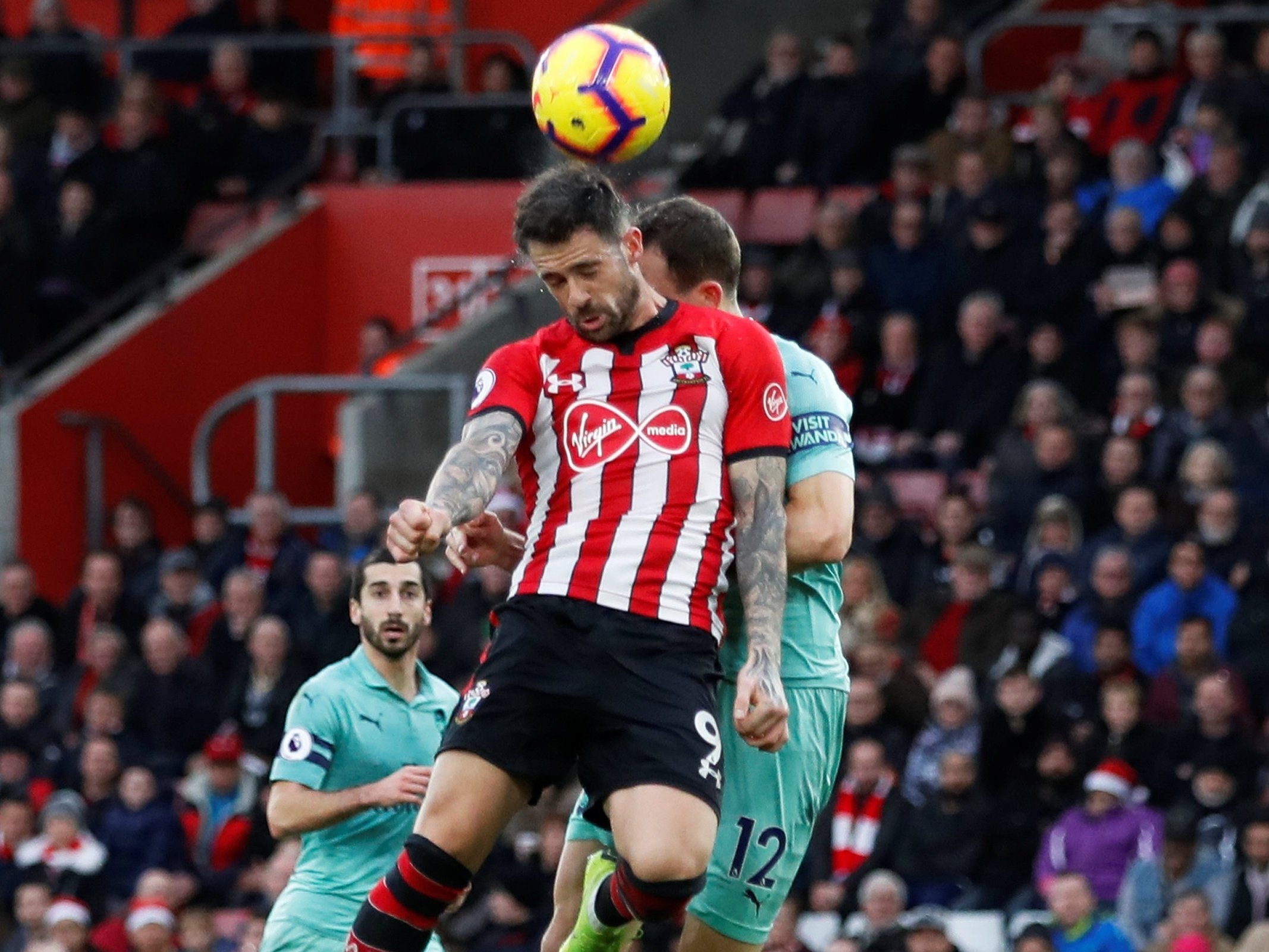Danny Ings beats Stephen Lichtsteiner to head in Southampton's second
