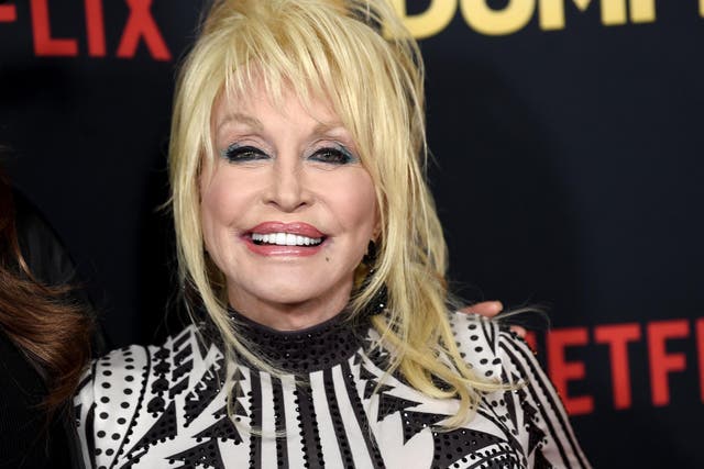 Dolly Parton arrives at the premiere of Netflix's "Dumplin'" at the Chinese Theater on 6 December, 2018 in Los Angeles, California.