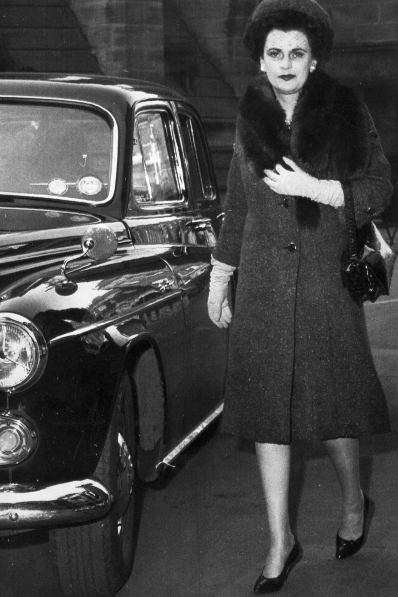 The Duchess of Argyll, arriving at court during her 1963 divorce hearing
