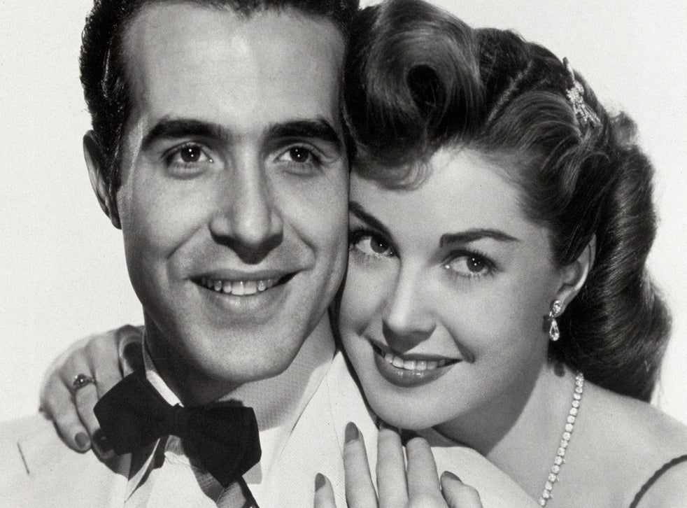 Baby It S Cold Outside Is Not An Ode To Rape Banning It Is Stupid The Independent Independent