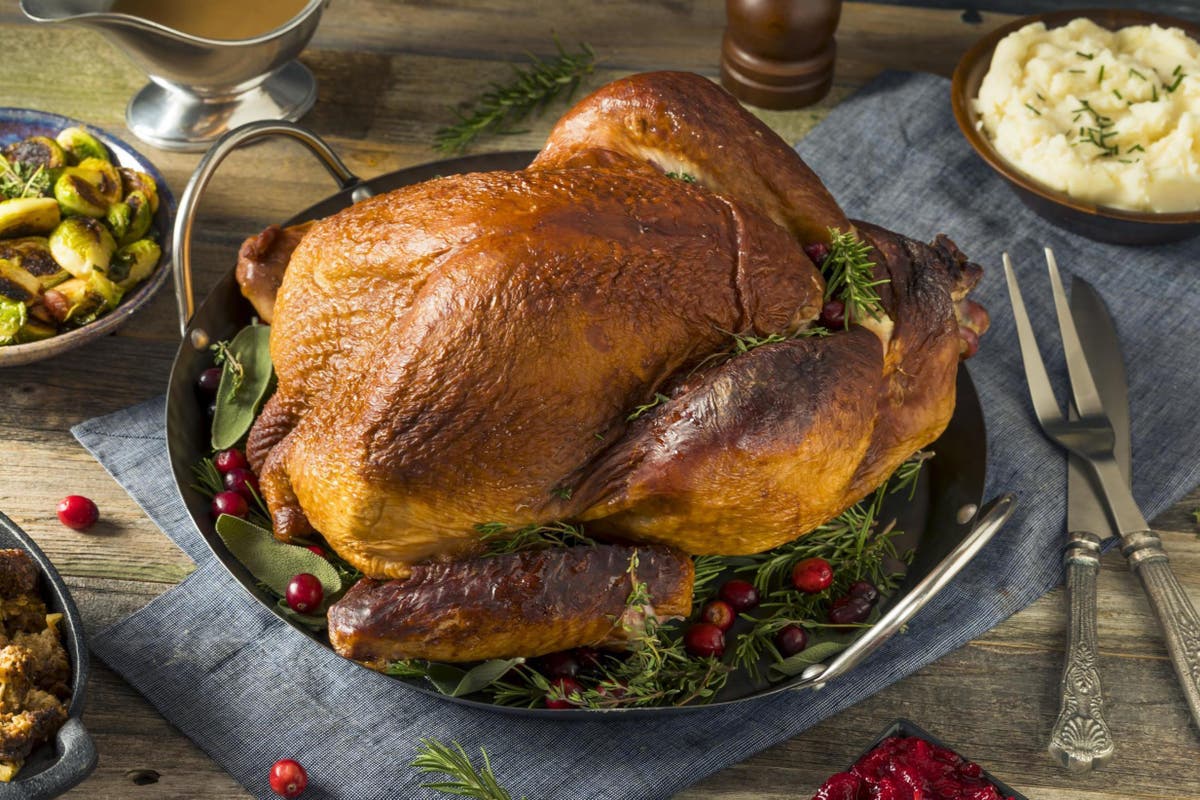 What Christmas Dinner Looks Like Around The World The Independent The Independent