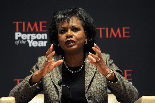 Anita Hill says she cannot accept Joe Biden's apologies, calling on the former vice president to apologise instead to other women across the country for the controversial 1991 Senate Judiciary Committee hearings