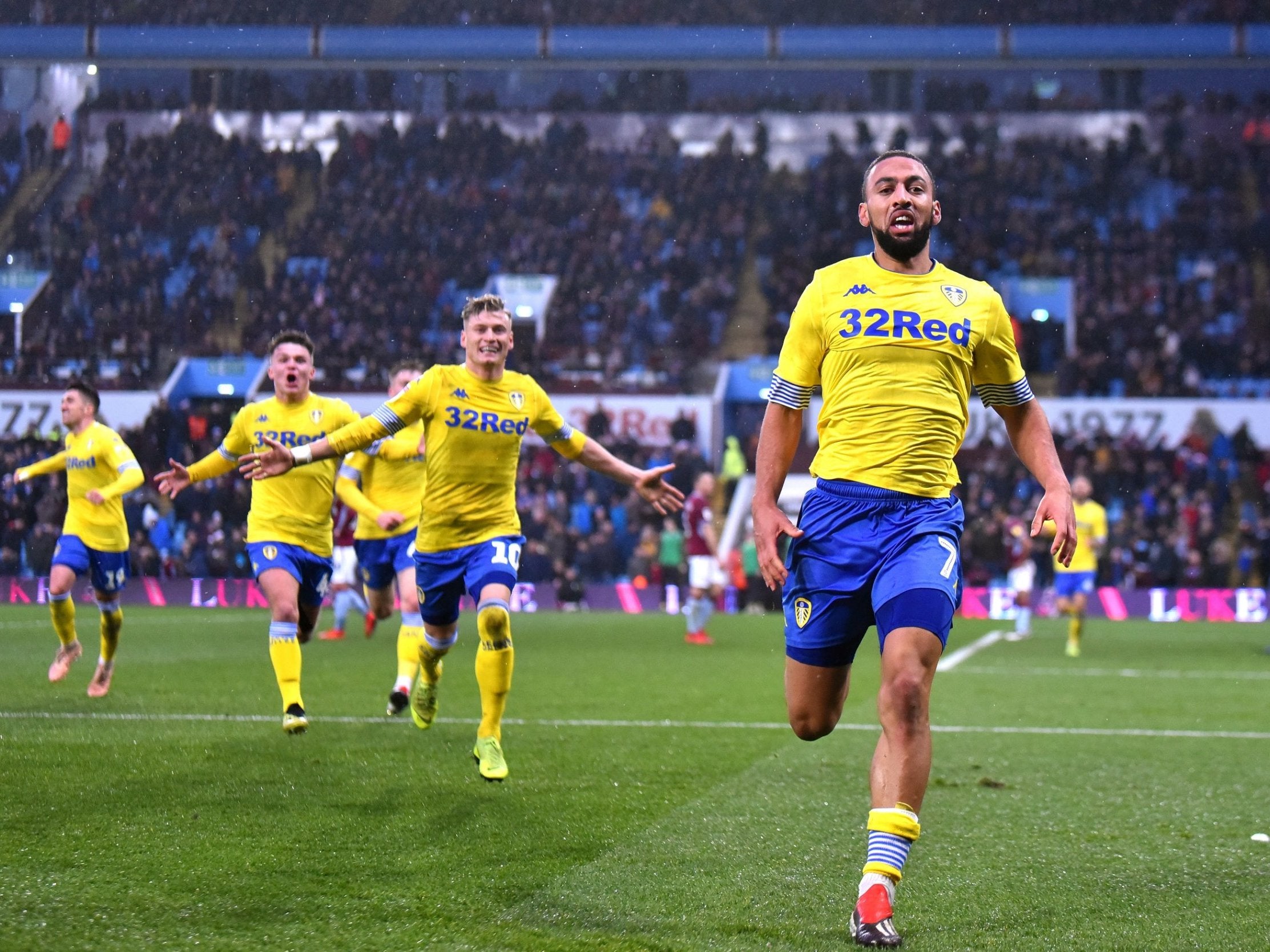 Kemar Roofe celebrates scoring Leeds's late winner