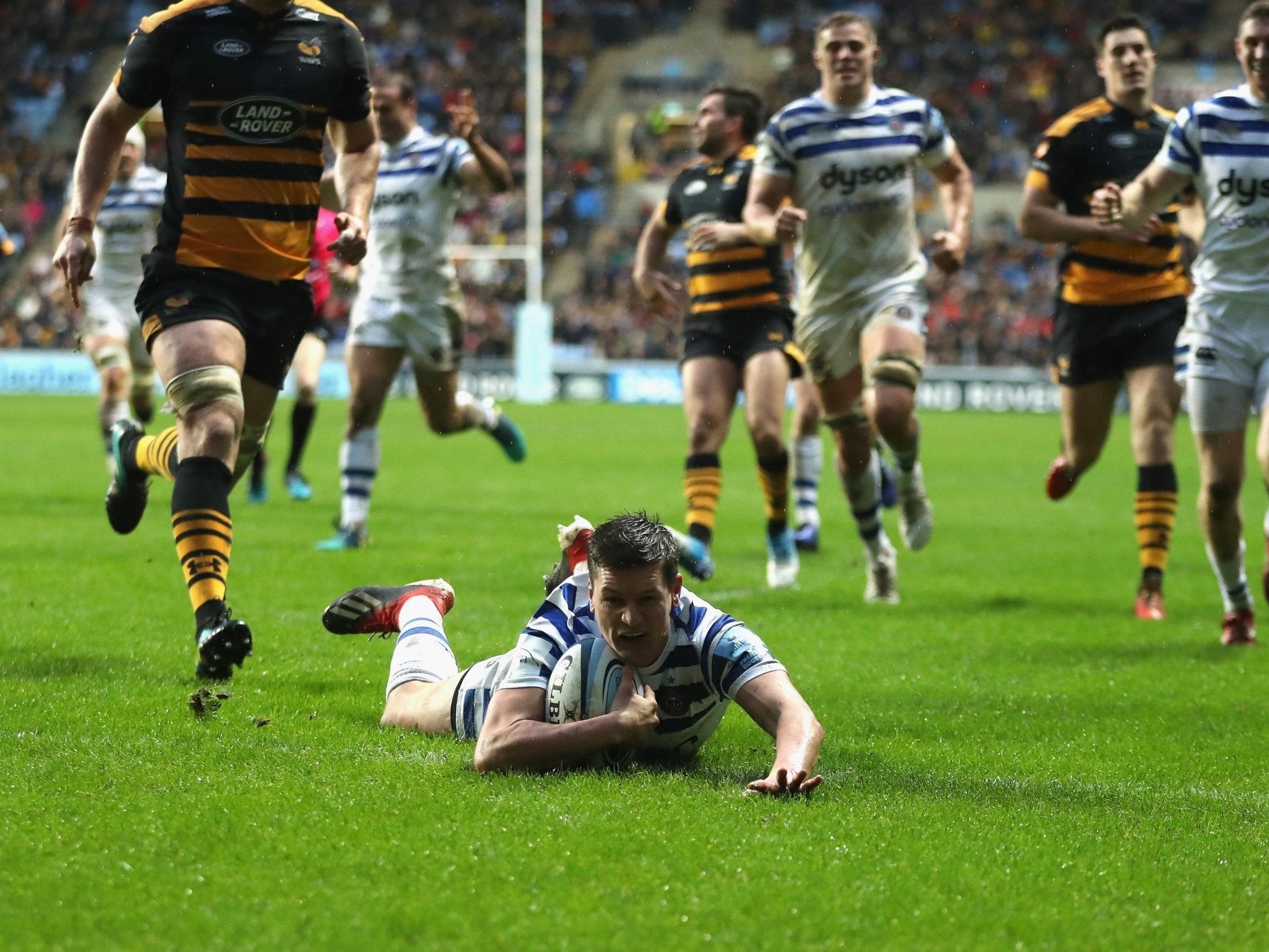 Freddie Burns scored 19 of Bath's 24 points in the win over Wasps