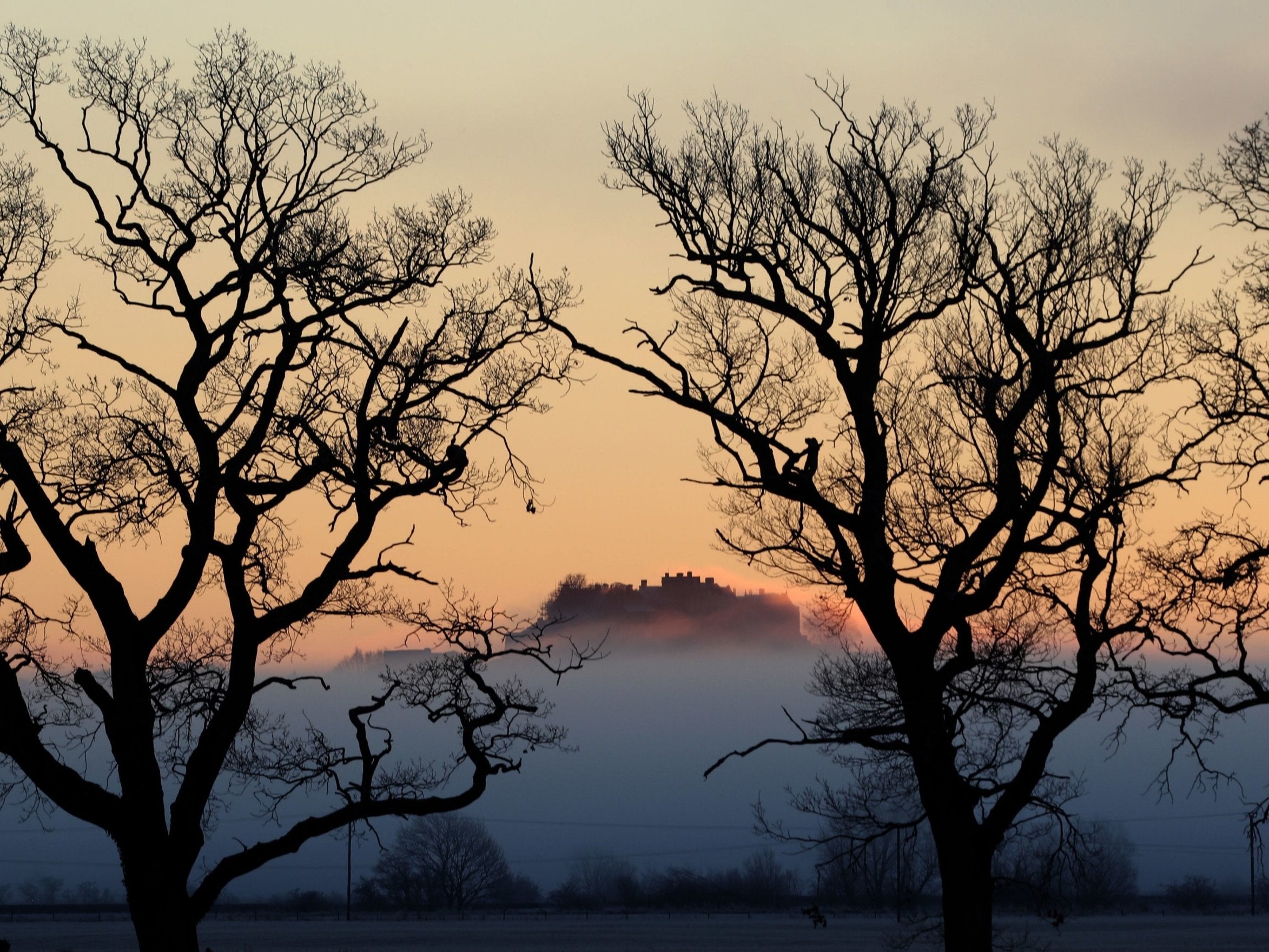 Fog is forecast to blanket swathes of southern England on Thursday evening