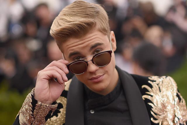 Justin Bieber releases hotel-inspired slippers (Getty)