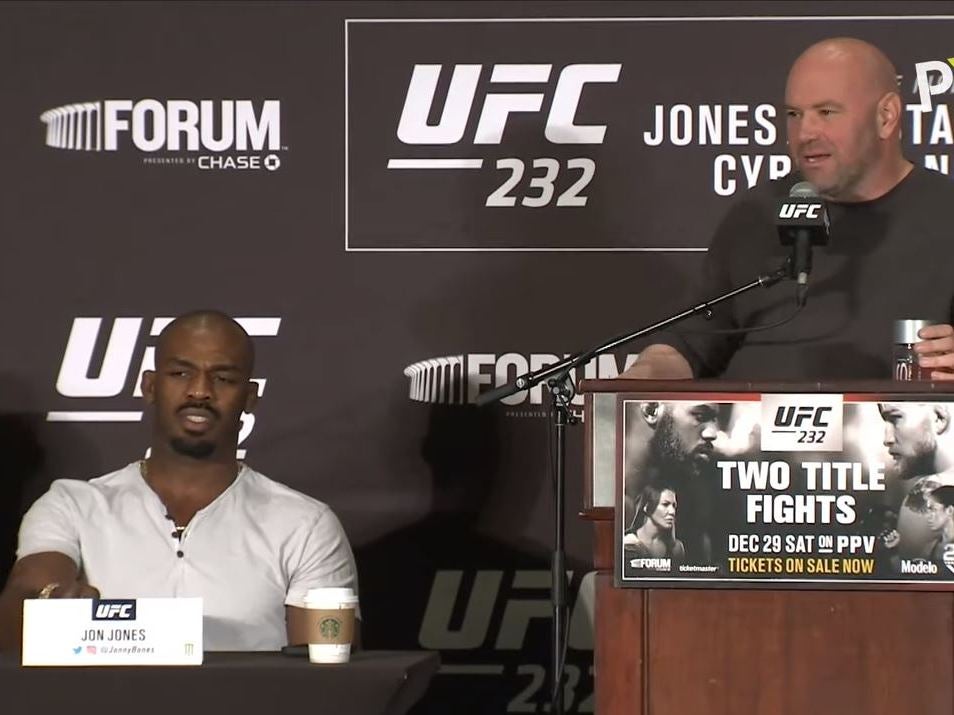 UFC 232 Jon Jones criticised for berating female journalist in