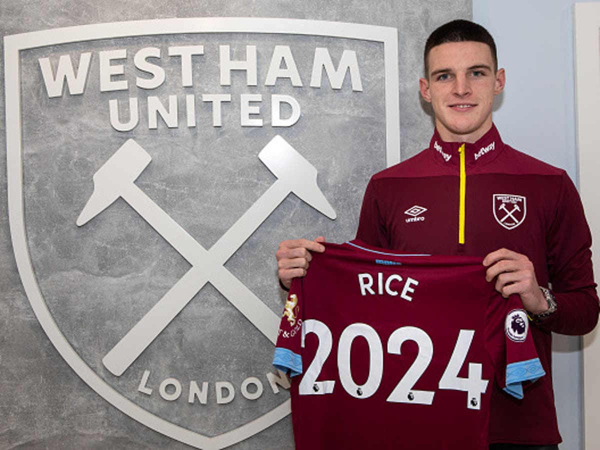 Declan Rice signs new five-and-a-half year contract at West Ham taking ...
