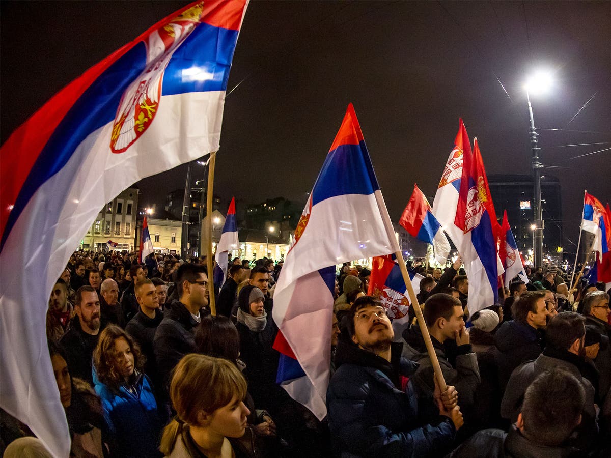 Сербия входит в евросоюз. Сербия протесты Косово. Митинг в Сербии. Митинг в Белграде. Сербия сейчас.