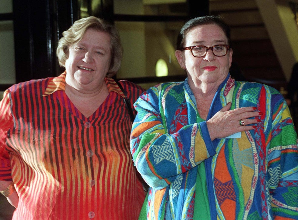 A Life In Focus Clarissa Dickson Wright Tv Chef From Two Fat Ladies The Independent The Independent