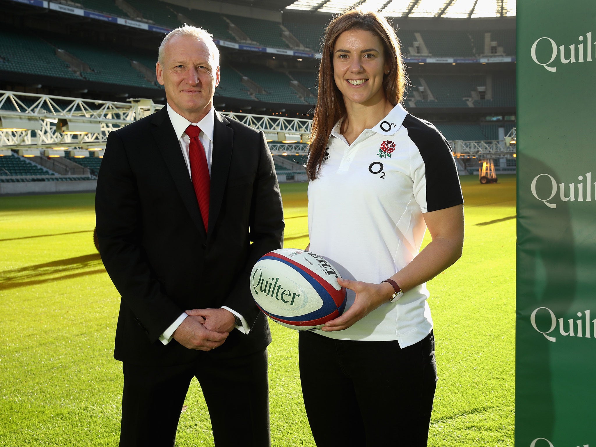 Head coach Simon Middleton and captain Sarah Hunter will lead England into the Six Nations