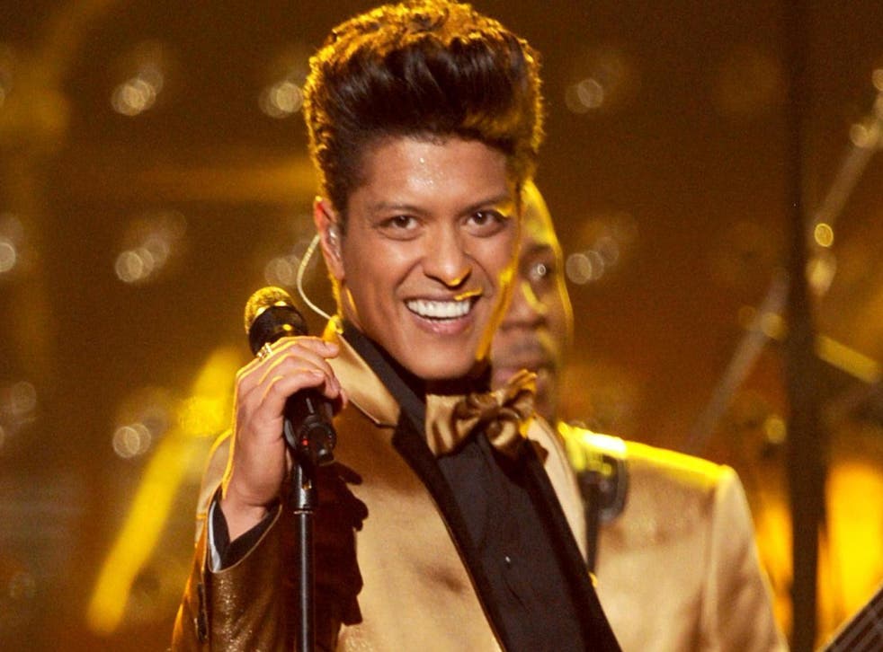 Bruno Mars gave each of his band members a $55k watch (Getty)